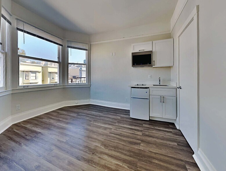 More Photos Of 1499 California St, San Francisco Apartments For Sale