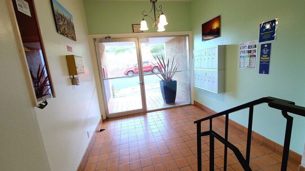 More Photos Of 74 Crestline Dr, San Francisco Multifamily For Sale