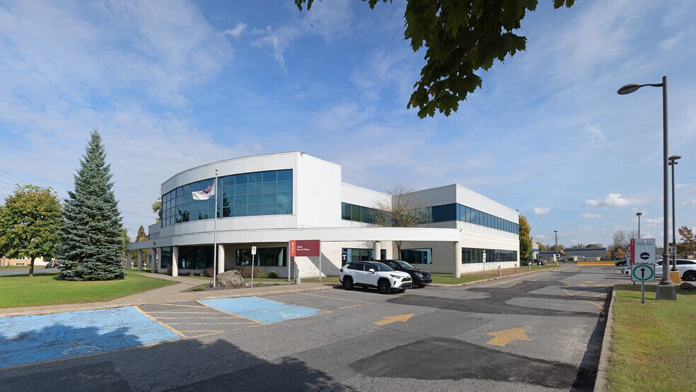 More Photos Of 1350 Ch Saint-Roch, Sorel-tracy Office For Lease