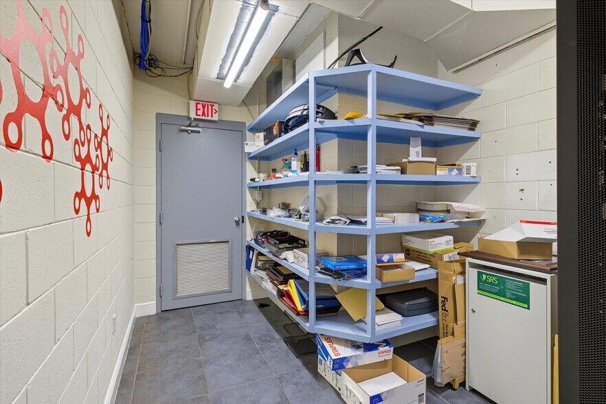 More Photos Of 1816 Old St Augustine Rd, Tallahassee Office For Sale