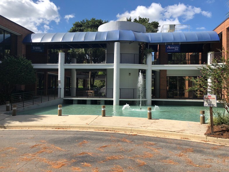 More Photos Of 2770 NW 43rd St, Gainesville Office For Lease
