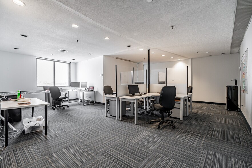 More Photos Of 9292 Rue Meilleur, Montréal Loft Creative Space For Lease