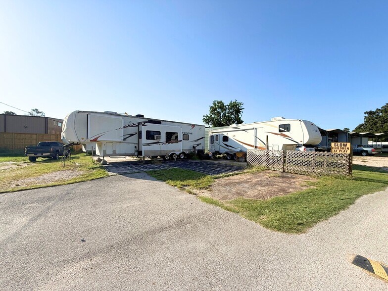 More Photos Of 36815 FM 1774 Rd, Magnolia Manufactured Housing Mobile Home Park For Sale