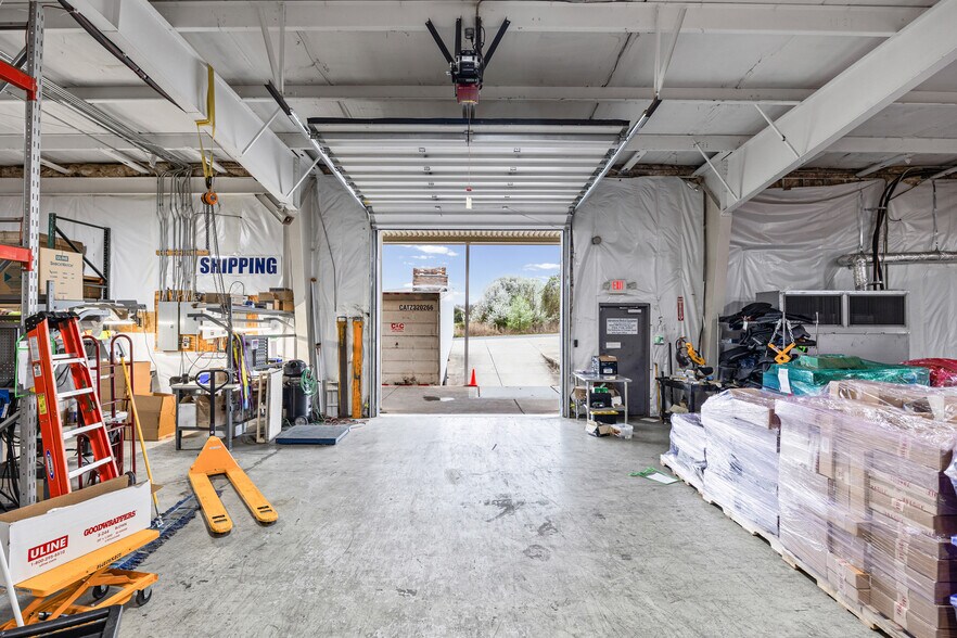 More Photos Of 8190 Regent Pky, Fort Mill Warehouse For Lease