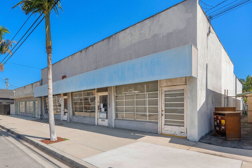More Photos Of 24816-24820 Narbonne Ave, Lomita Storefront For Sale