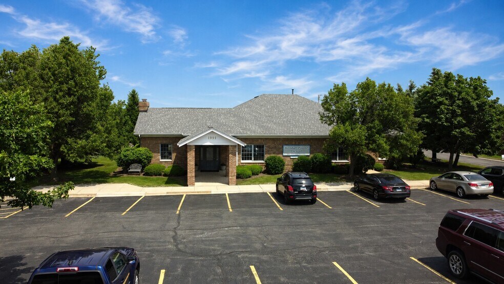 Primary Photo Of 1991 Wiesbrook Rd, Oswego Medical For Sale