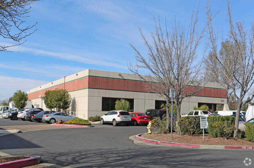 Primary Photo Of 3908 Valley Ave, Pleasanton Warehouse For Lease