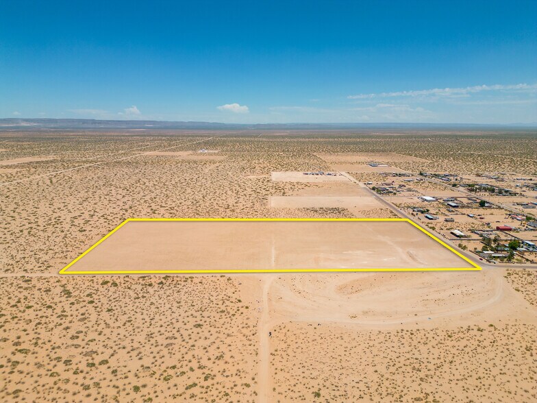 More Photos Of TBD Slippery Rock Road Rd, El Paso Land For Sale