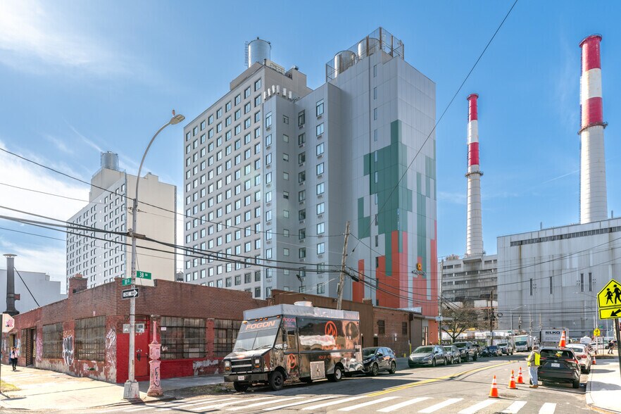 More Photos Of 9-02 38th Ave, Long Island City Hotel For Sale