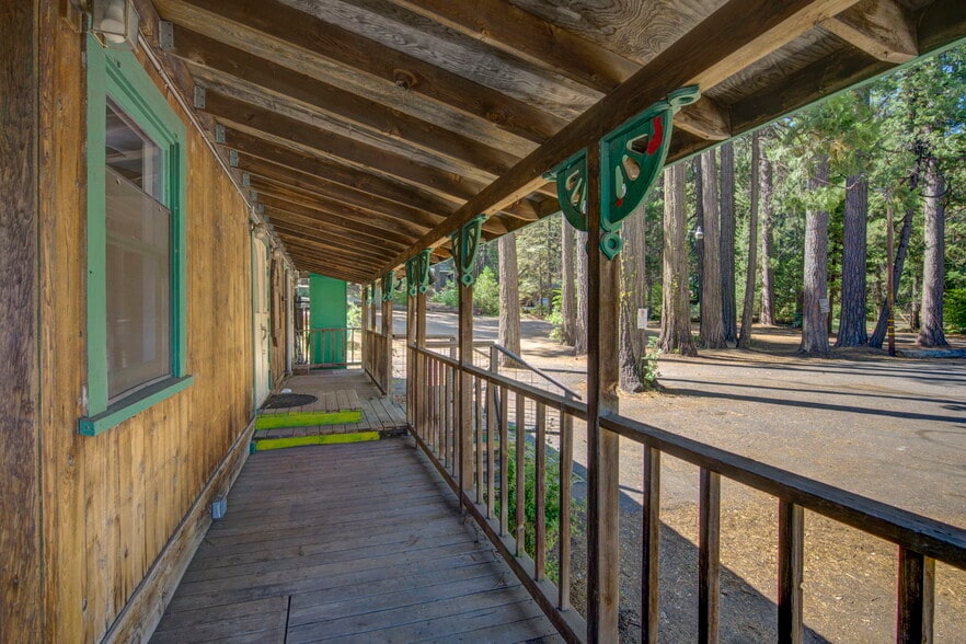 More Photos Of 961 Hwy 4, Arnold Flex For Sale