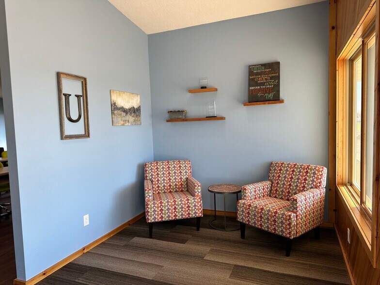 More Photos Of 2213 229th Pl, Ames Office For Lease