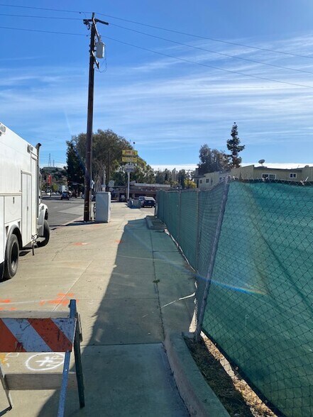 More Photos Of 897 N Garfield Ave, Montebello Land For Lease