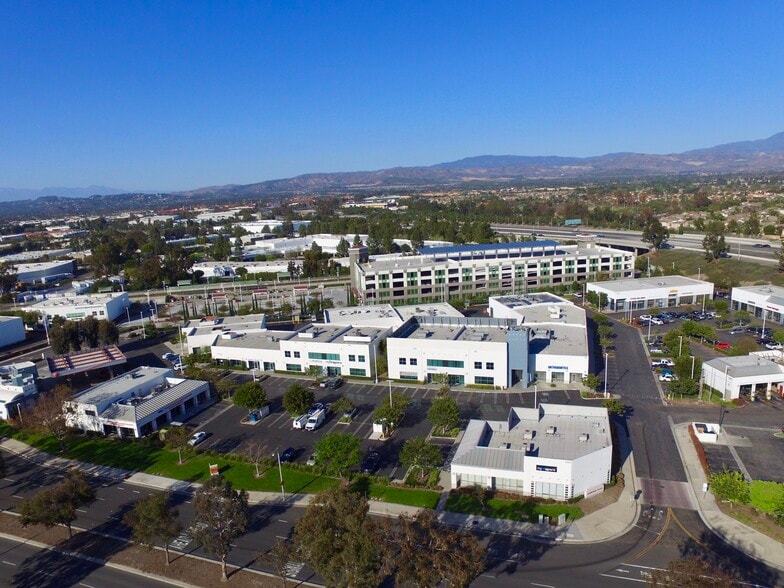 More Photos Of 3057 Edinger Ave, Tustin Research And Development For Sale