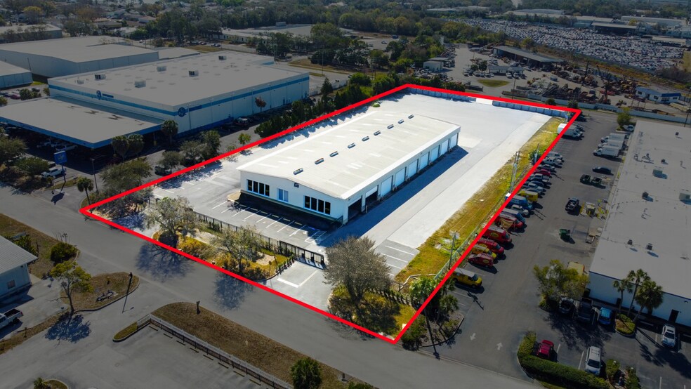 Primary Photo Of 8810 Enterprise Blvd, Largo Warehouse For Lease