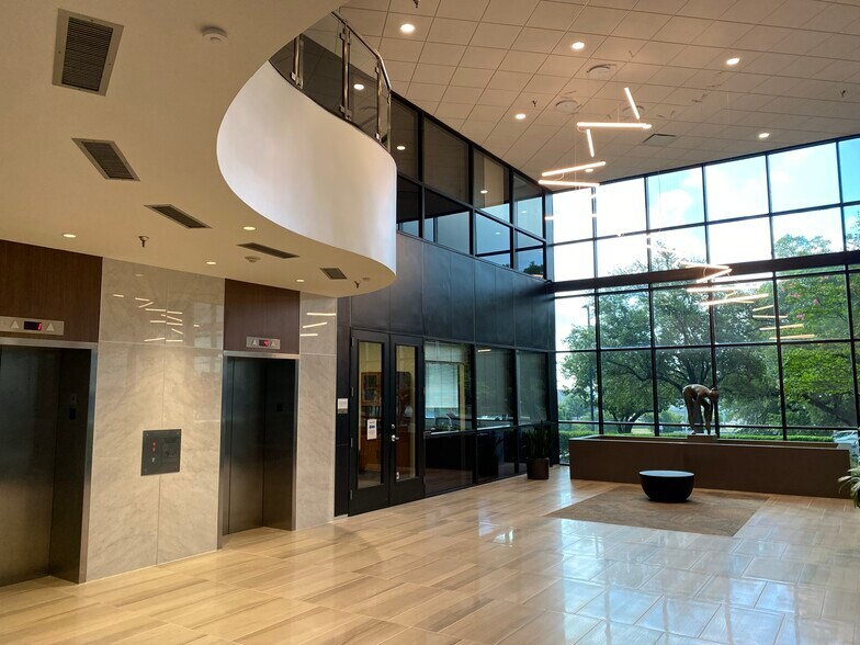More Photos Of 9430 Research Blvd, Austin Office For Lease