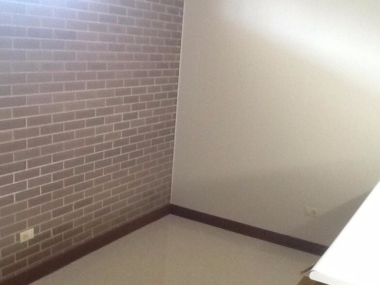 More Photos Of 513 Ridge Rd, Munster Medical For Lease