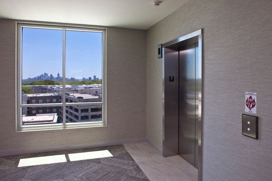 More Photos Of 371 E Paces Ferry Rd NE, Atlanta Medical For Lease