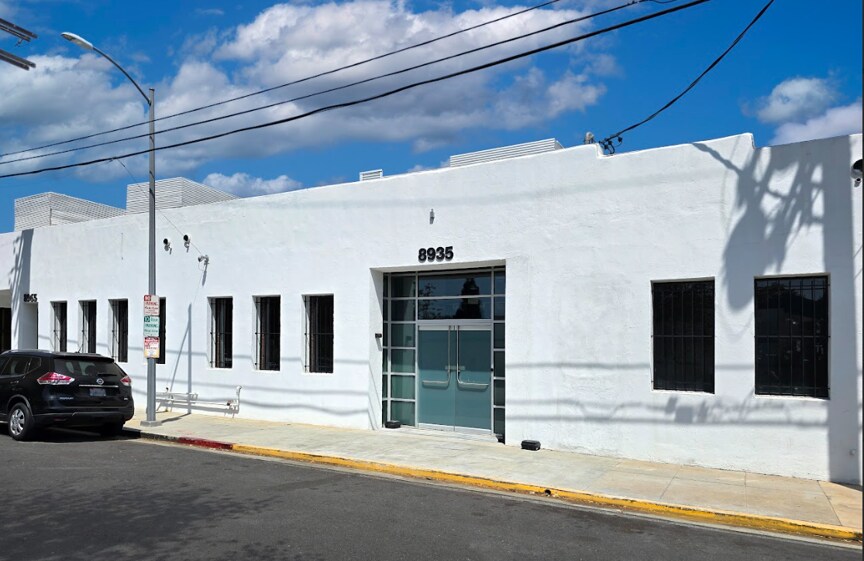Primary Photo Of 8935-8965 Washington Blvd, Culver City Loft Creative Space For Lease