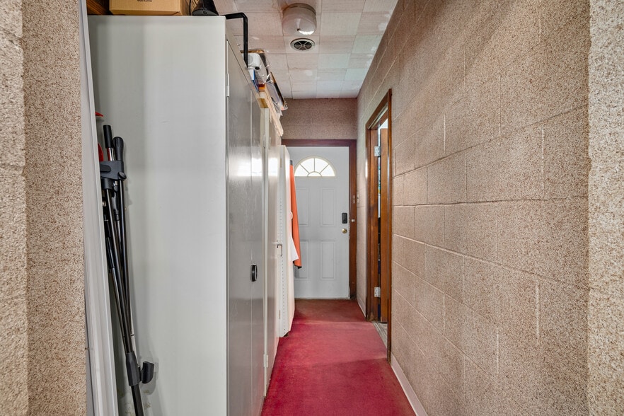 More Photos Of 1424 S 55th St, Kansas City Religious Facility For Sale