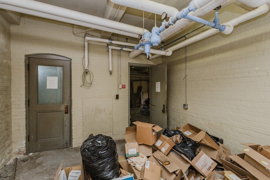 More Photos Of 920 Millington St, Winfield Storefront Retail Office For Sale