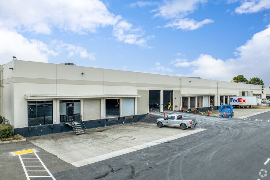 Primary Photo Of 2263-2277 National Ave, Hayward Warehouse For Lease