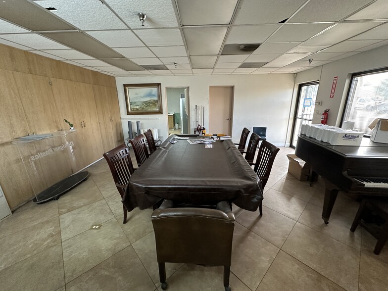 More Photos Of 137 N Joy St, Corona Land For Lease