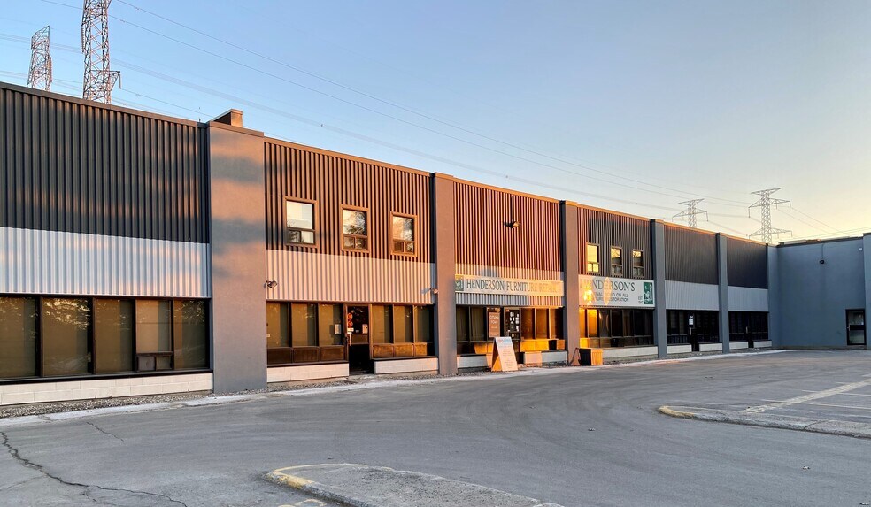 More Photos Of 60 Colonnade Rd, Nepean Flex For Lease