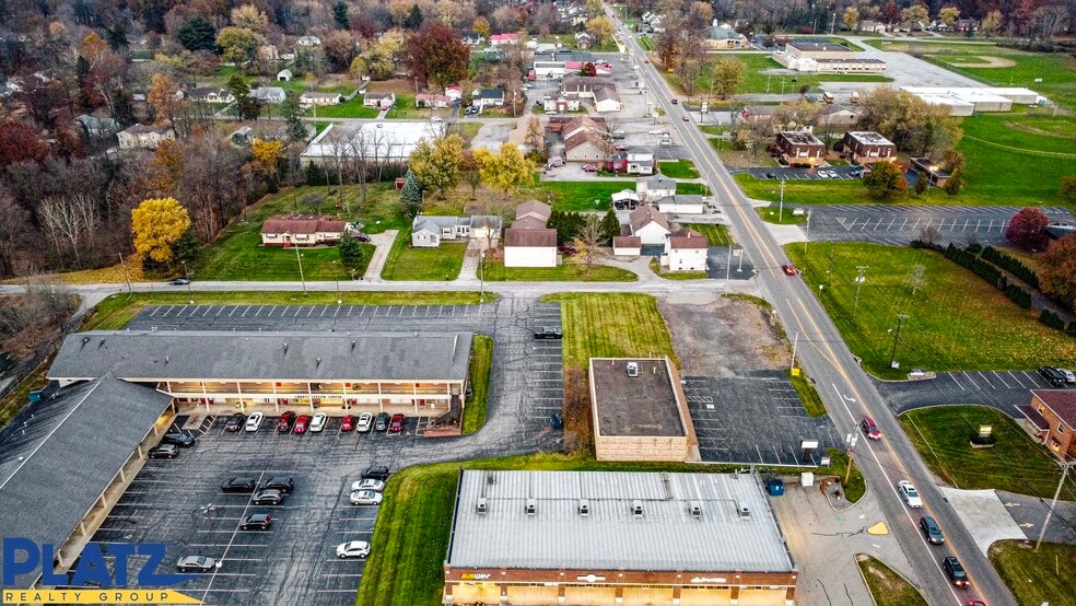 More Photos Of 4501 Belmont Ave, Youngstown Storefront Retail Office For Lease