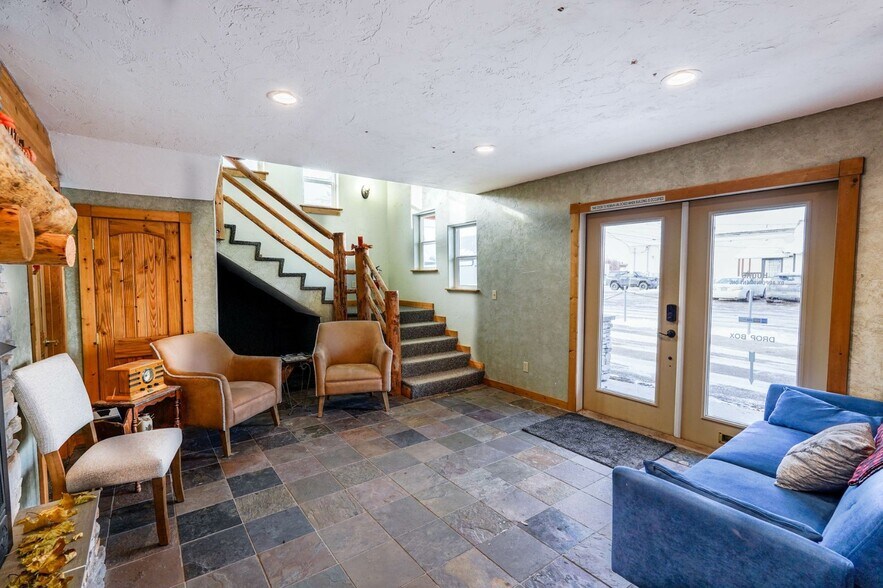 More Photos Of 428 1st Ave W, Kalispell Office For Sale