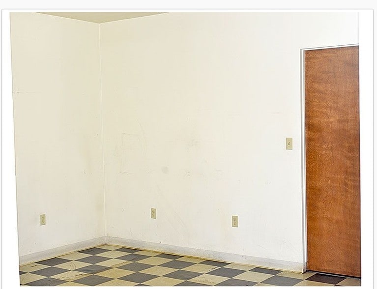 More Photos Of 286 Meter St, Punxsutawney Manufacturing For Lease