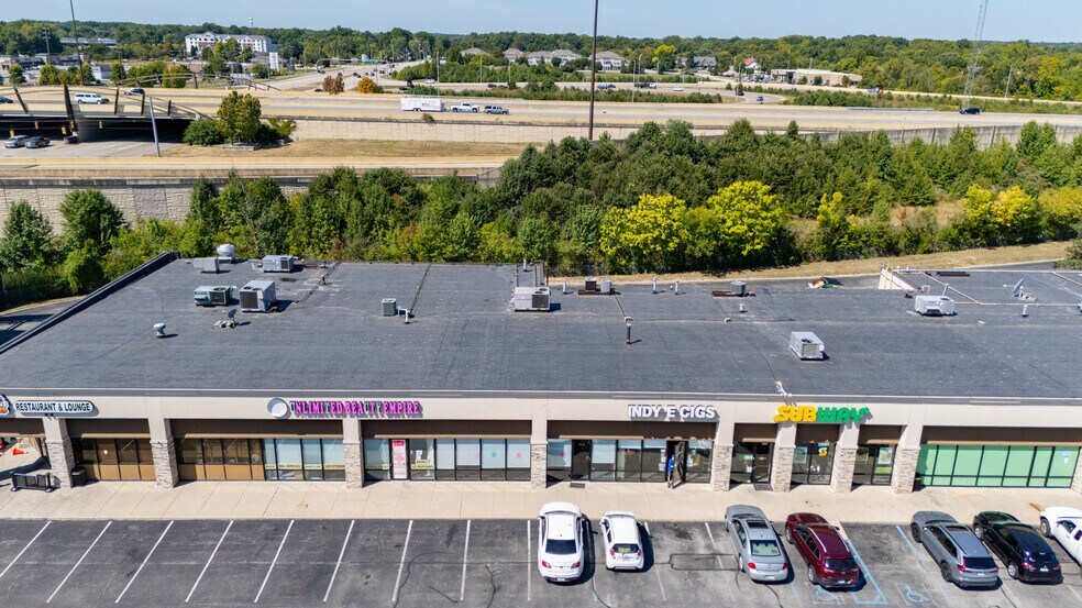 More Photos Of 7102-7134 Woodland Dr, Indianapolis Storefront For Lease