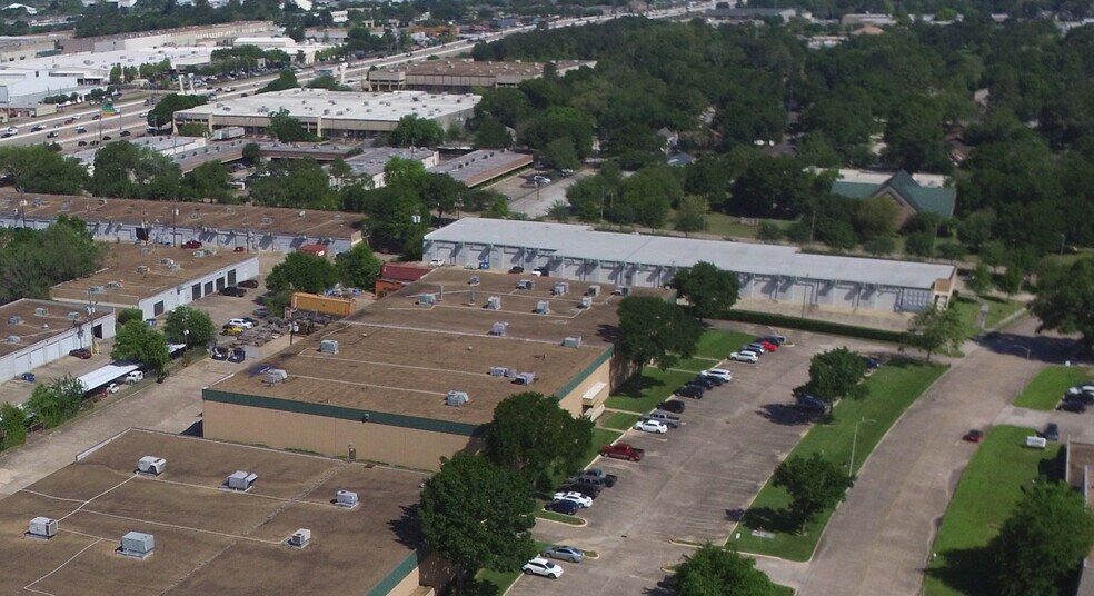 More Photos Of 1751-1765 Stebbins Dr, Houston Truck Terminal For Lease