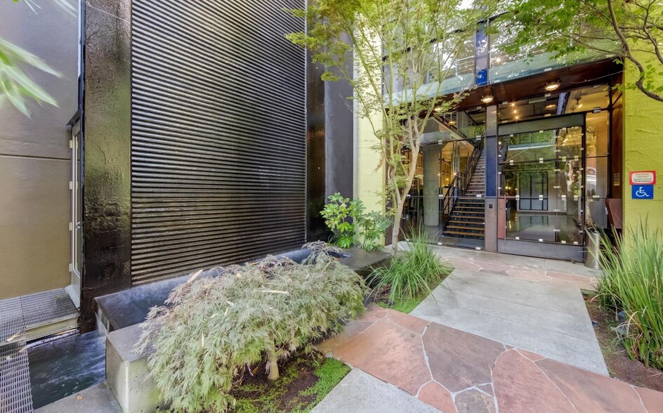 More Photos Of 1500 Park Ave, Emeryville Loft Creative Space For Lease