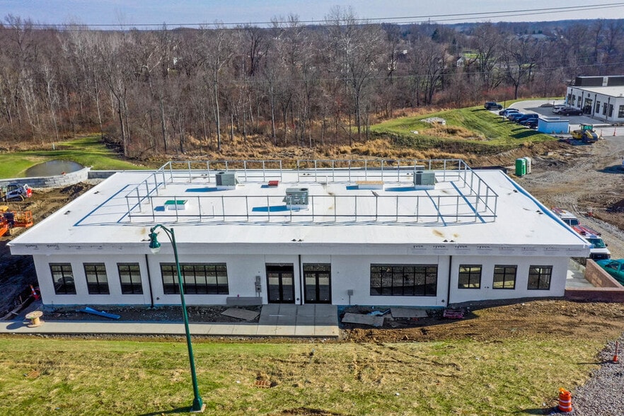 More Photos Of 5334 Warner Rd, Columbus Unknown For Lease