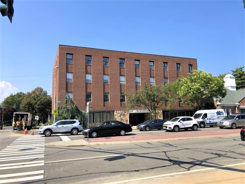 More Photos Of 199 Jericho Tpke, Floral Park Medical For Lease