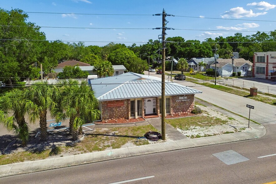 More Photos Of 1401 9th Ave N, Saint Petersburg Medical For Sale