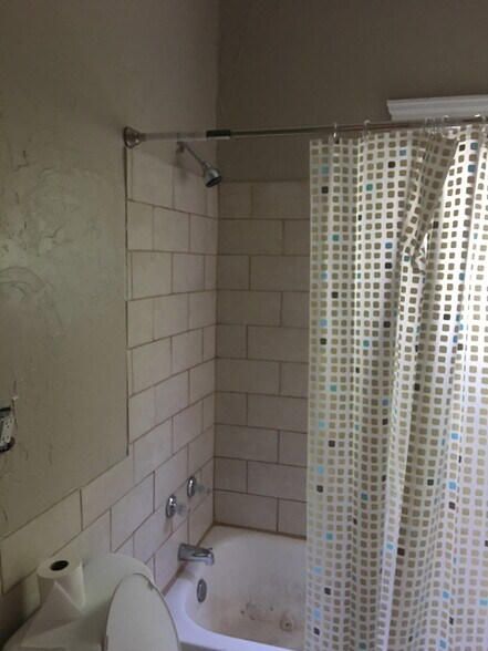 More Photos Of 3421 E 119th St, Cleveland Multifamily For Sale