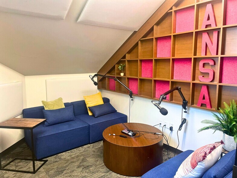 More Photos Of 505 Ellicott St, Buffalo Coworking Space