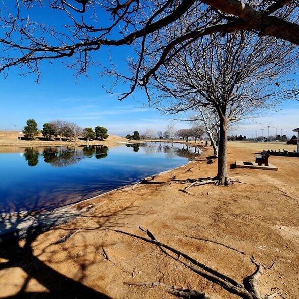More Photos Of 1900 Beal Pky, Midland Land For Sale