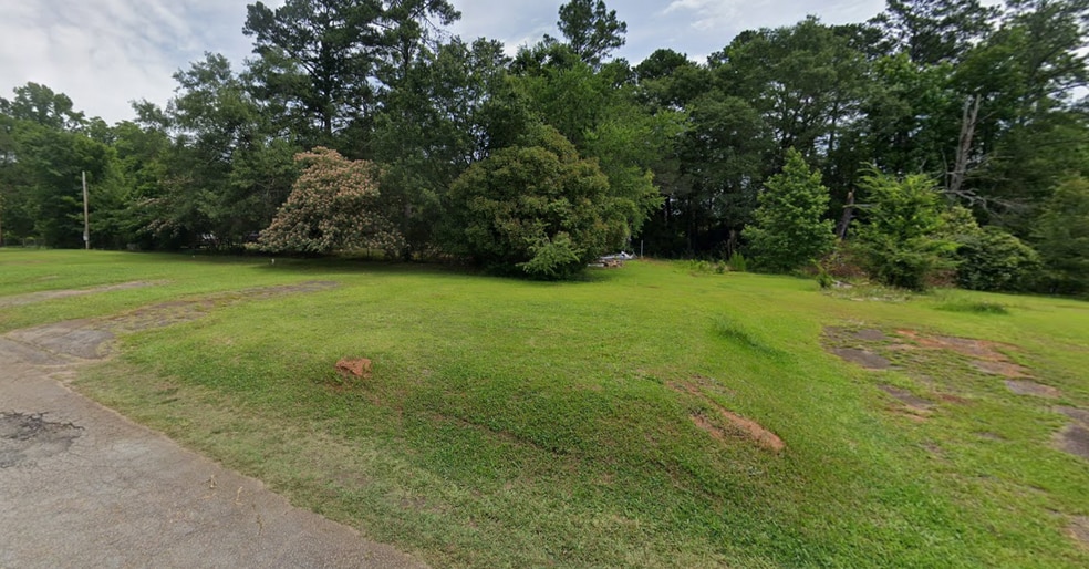 More Photos Of 400 Drayton St, Winnsboro Multifamily For Sale
