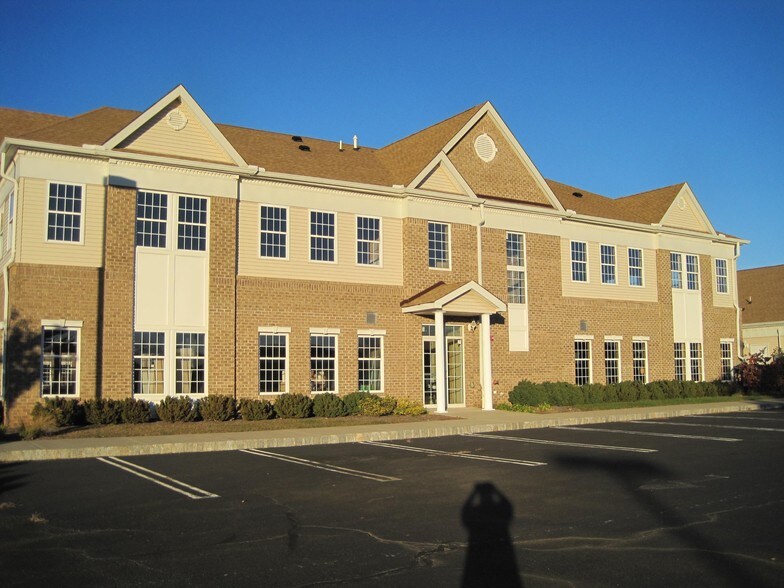 More Photos Of 250 Old New Brunswick Rd, Piscataway Unknown For Lease