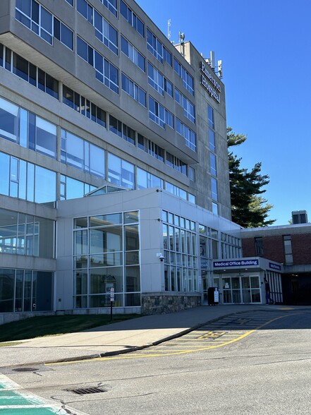 More Photos Of 133 Old Road to Nine Acre Cor, Concord Hospital For Sale