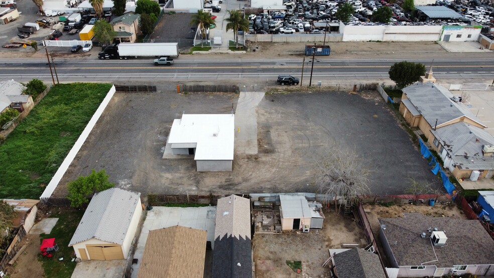 More Photos Of 24229 5th St, San Bernardino Distribution For Sale