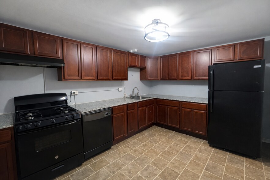 More Photos Of 223-227 E Dominick St, Rome Storefront Retail Residential For Sale