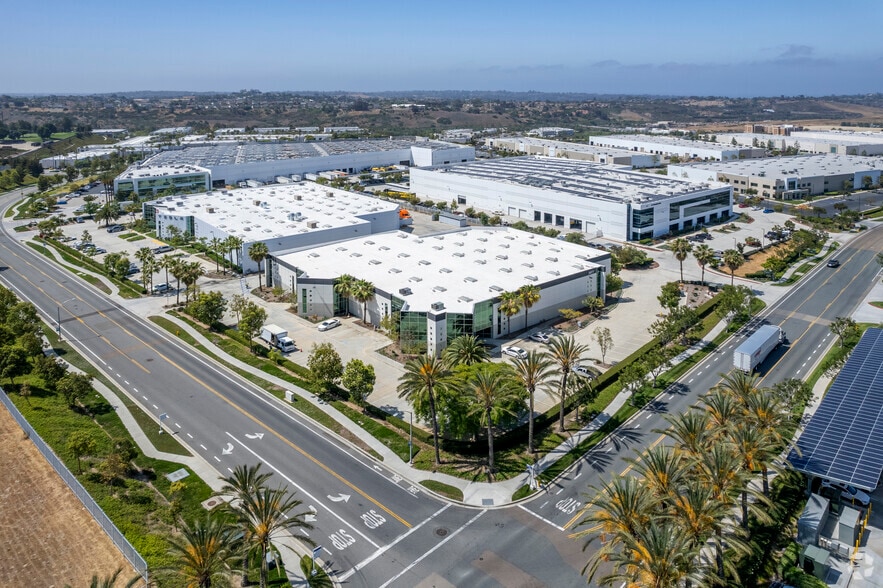 More Photos Of 3977 Ocean Ranch Blvd, Oceanside Warehouse For Lease