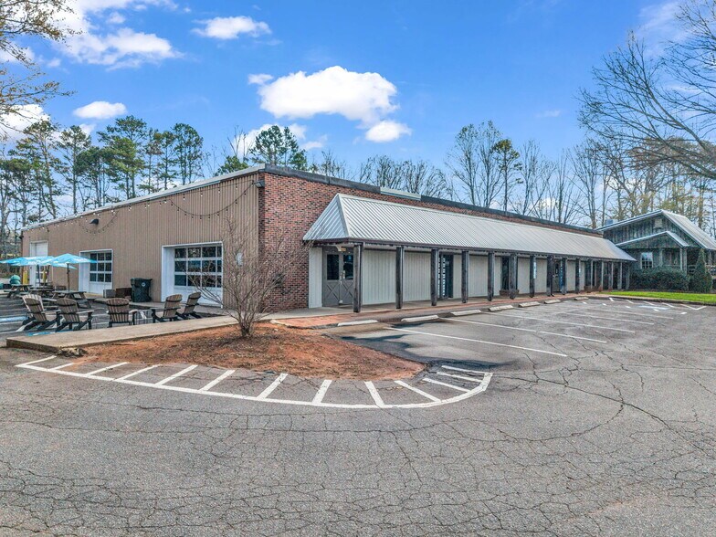 More Photos Of 192 Fashion Cir, Rutherfordton General Retail For Sale