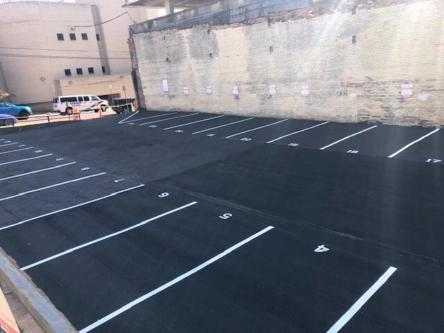 More Photos Of 120 S Broadway Ave, Tyler Office For Lease