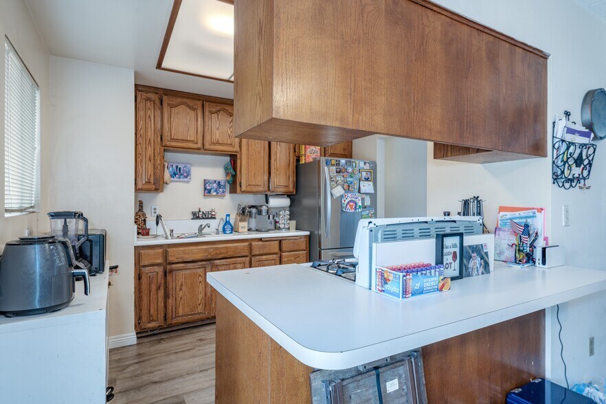 More Photos Of 10921 Walnut St, Los Alamitos Apartments For Sale