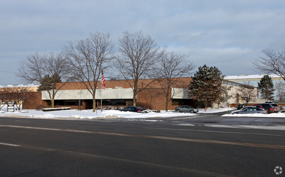 Primary Photo Of 39000 Plymouth Rd, Livonia Manufacturing For Lease