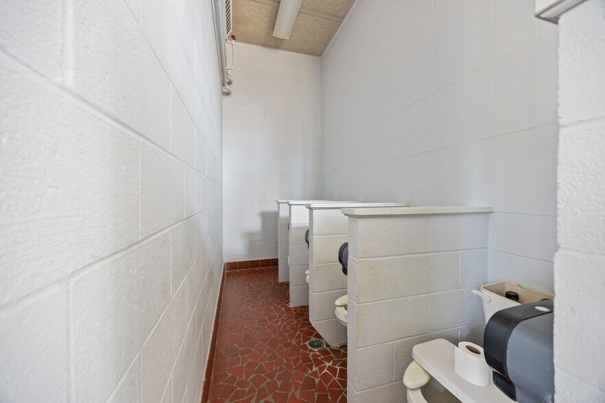 More Photos Of 2300 Spring Garden St, Greensboro Daycare Center For Sale